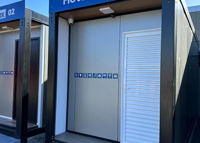 Hotel In Box - Parada Benedita