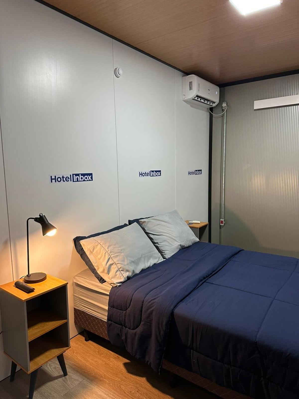 In Box - Parada Benedita Capsule hotel *